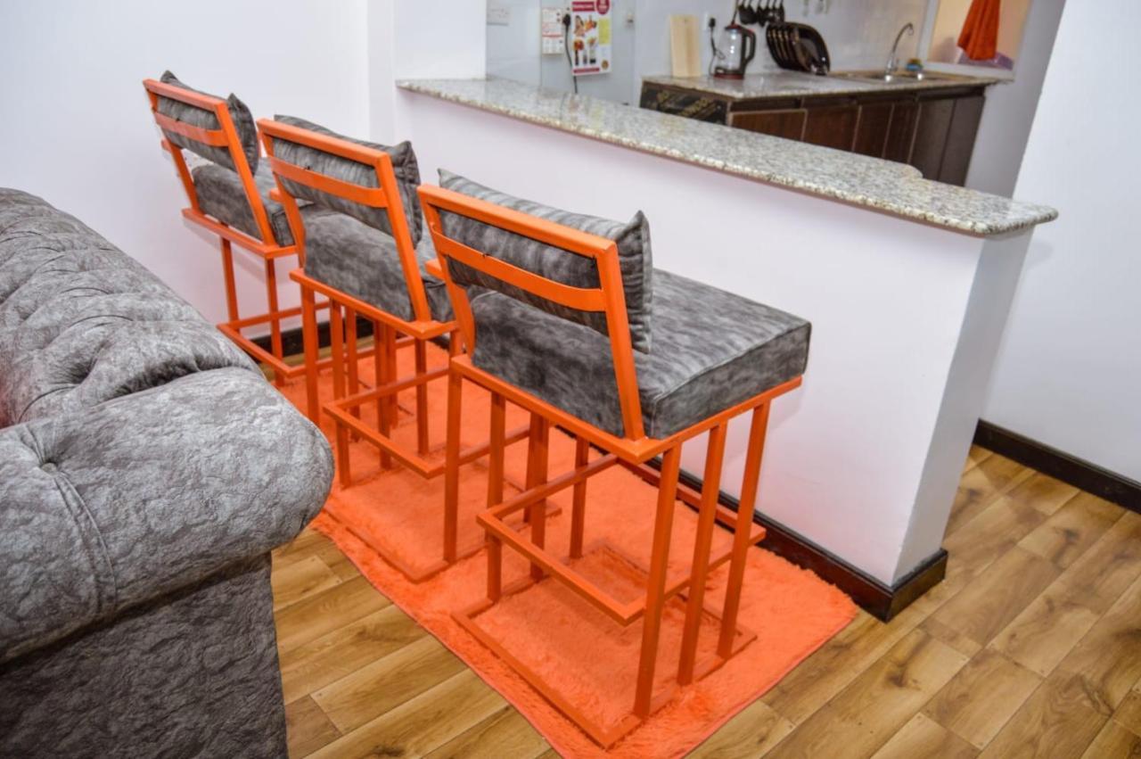 Jacky'S Fully Furnished Apartments Накуру Екстер'єр фото