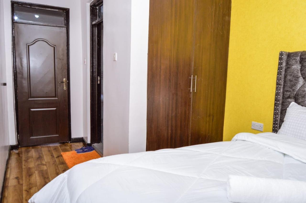 Jacky'S Fully Furnished Apartments Накуру Екстер'єр фото