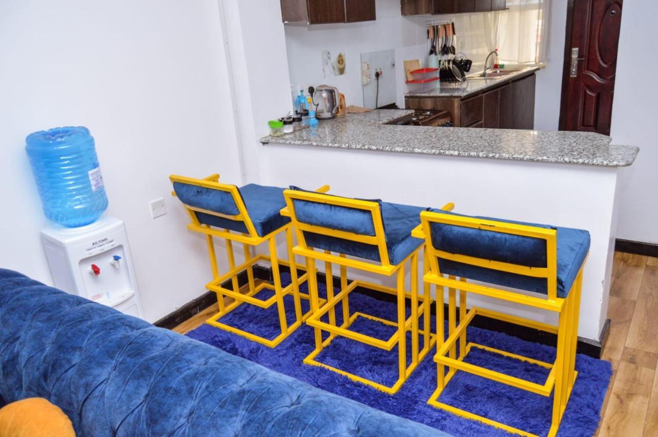 Jacky'S Fully Furnished Apartments Накуру Екстер'єр фото