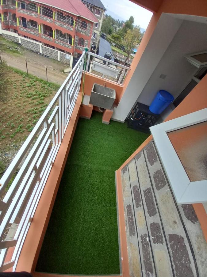 Jacky'S Fully Furnished Apartments Накуру Екстер'єр фото